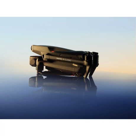 DJI Mavic 3 Classic (DJI RC)