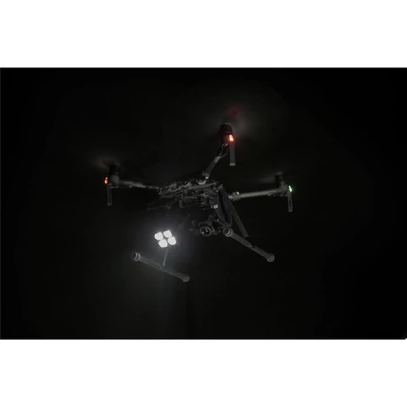 DJI Wingsland Z15 Gimbal Spotlight