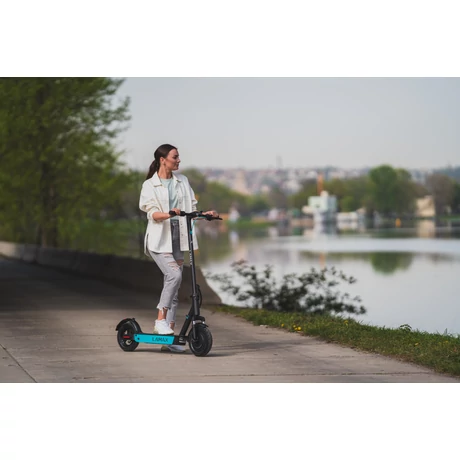 LAMAX eCruiser SC30 e-roller