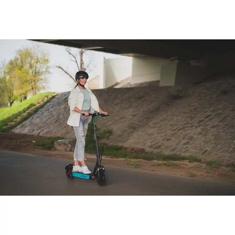 LAMAX eCruiser SC30 e-roller