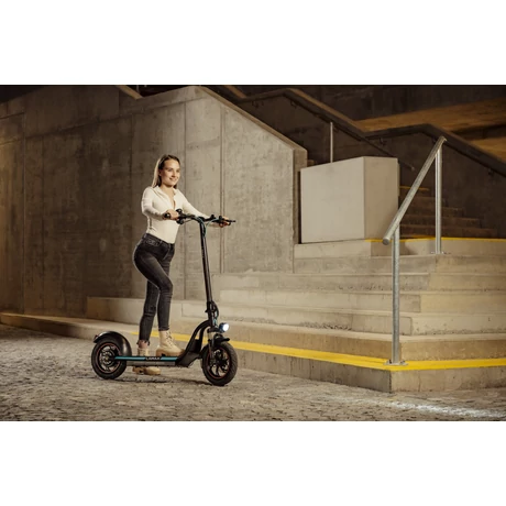 LAMAX eLander SA50 e-roller